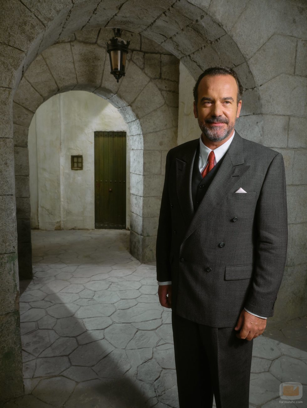 Manuel Regueiro es Ignacio Solazábal en la temporada 12 de 'El secreto de Puente Viejo'