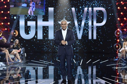 Jorge Javier Vázquez, en el plató de 'GH VIP 7' durante la Gala 1