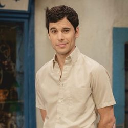 Adrián Expósito es Pablo Centeno en la temporada 12 de 'El secreto de Puente Viejo'