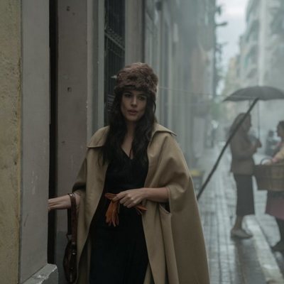 Adriana Ugarte es la protagonista de 'Hache'