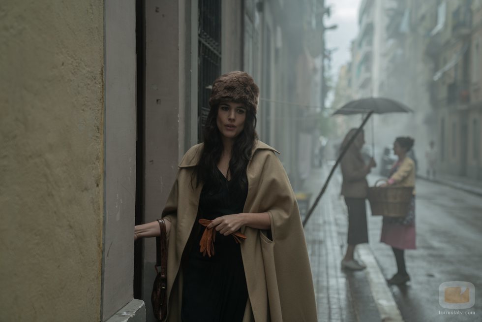 Adriana Ugarte es la protagonista de 'Hache'