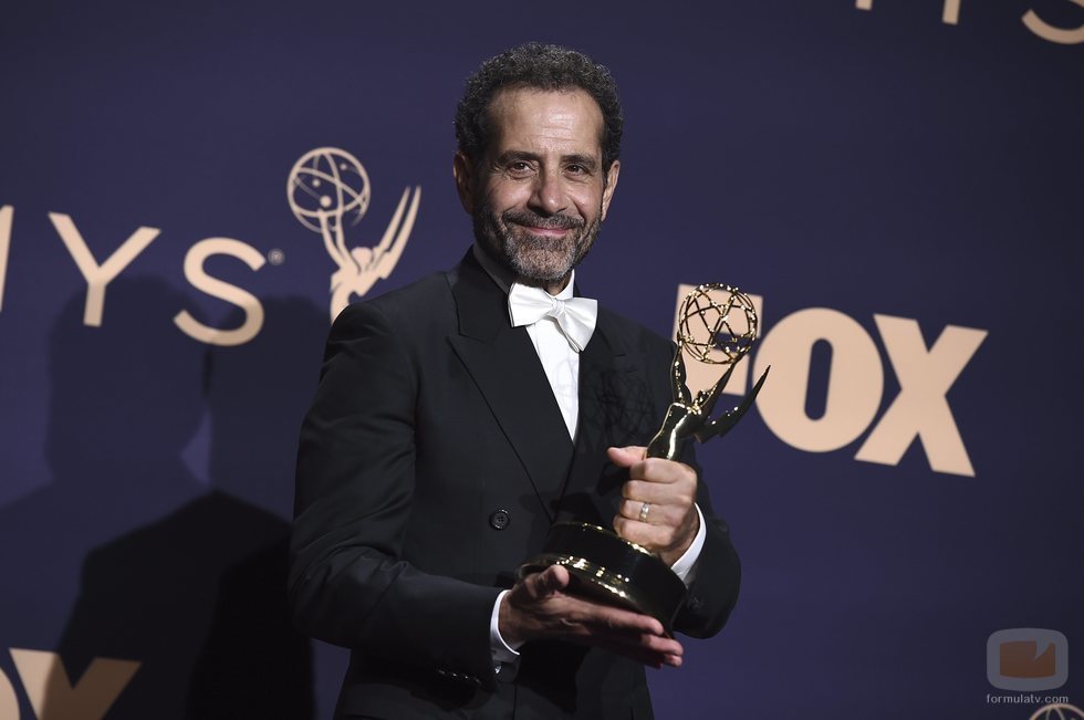 Tony Shalhoub, ganador del Emmy 2019 a mejor actor de reparto de comedia