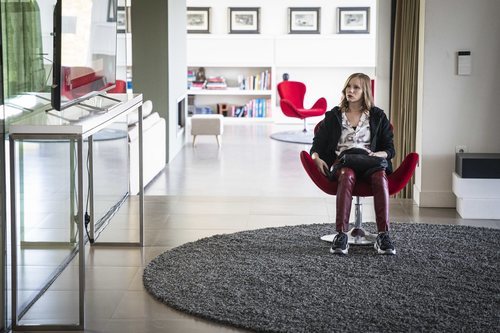 Laia Manzanares es Carlota en la tercera temporada de 'Estoy vivo'