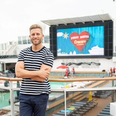 Matías Roure, camarero en 'First Dates Crucero'