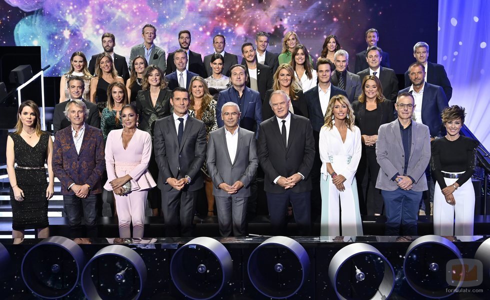 Foto de familia de Mediaset España en la temporada 2019/2020