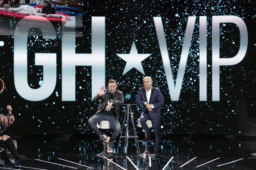 Dinio y Jorge Javier Vázquez, juntos en el plató de la Gala 5 de 'GH VIP 7'