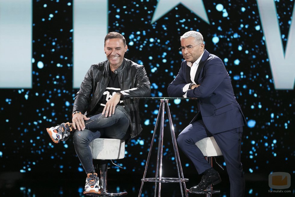 Jorge Javier Vázquez entrevista a Dinio en la Gala 5 de 'GH VIP 7'