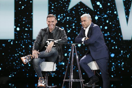 Jorge Javier Vázquez entrevista a Dinio en la Gala 5 de 'GH VIP 7'
