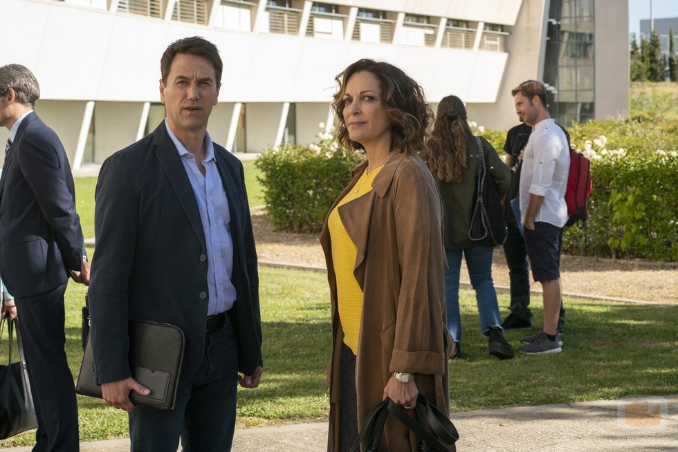 Rebeca y Daniel, una de las parejas protagonistas de 'El nudo'