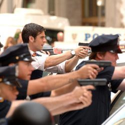 Eddie Cahill en un tiroteo en 'CSI: NY'