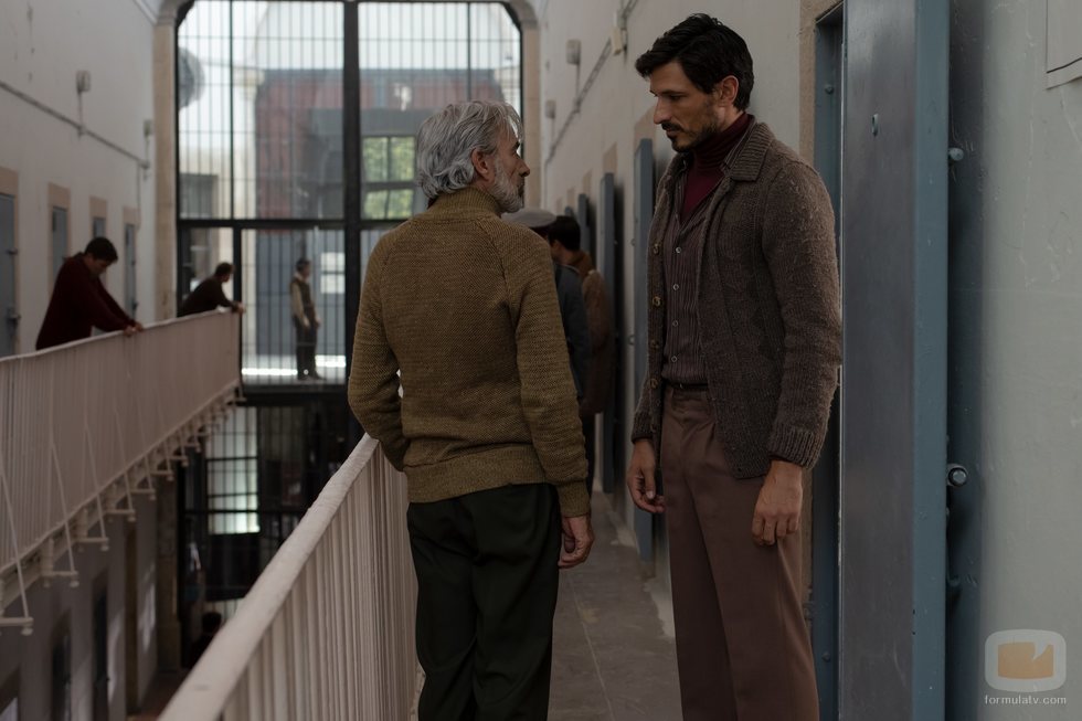 Imanol Arias y Andrés Velencoso en 'Velvet colección'