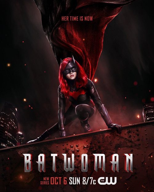Póster promocional de la serie 'Batwoman'