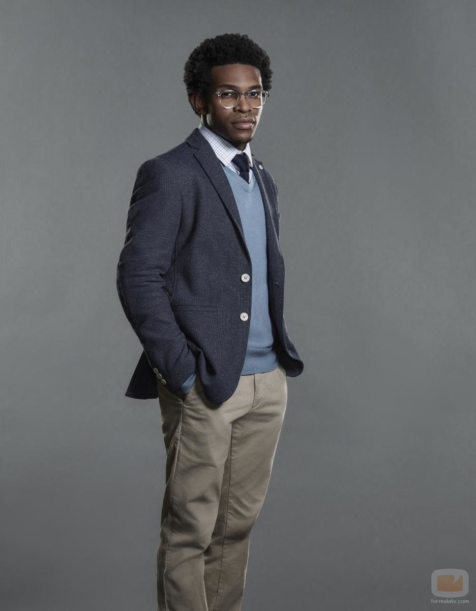 Camrus Johnson es Luke Fox en 'Batwoman'