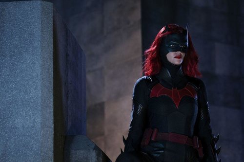Batwoman en acción en la serie de The CW