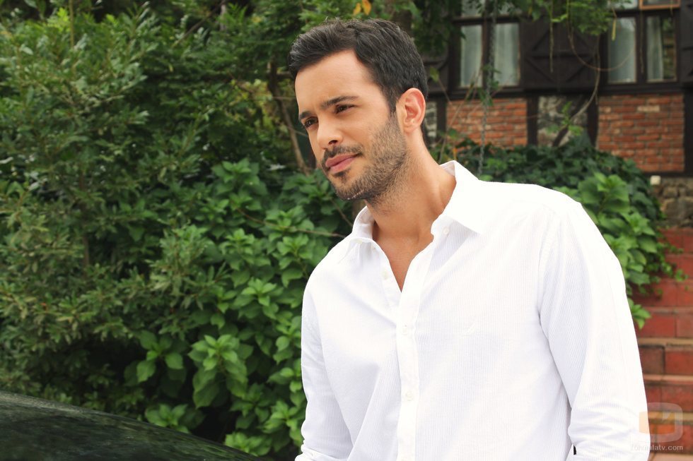 Baris Arduç sale en 'Te alquilo mi amor'