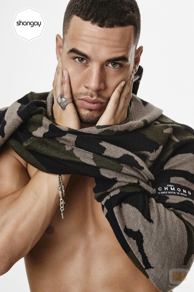 Jesús Mosquera, de 'Toy Boy', posa muy sexy y sin camiseta