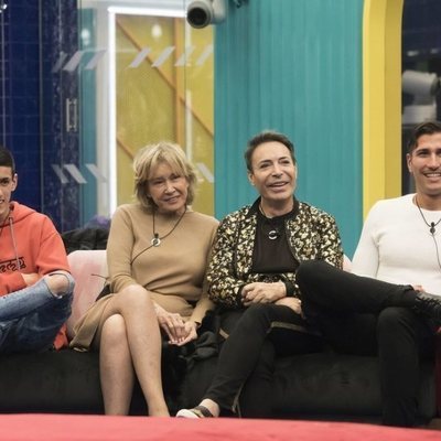 El Cejas, Mila Ximénez, Maestro Joao y Gianmarco Onestini, en la Gala 7 de 'GH VIP 7'