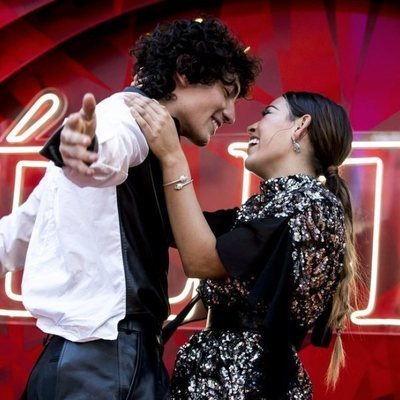 Jorge López y Danna Paola en la premier de la segunda temporada de 'Élite'