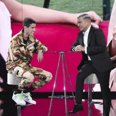 El Cejas charla con Jorge Javier Vázquez tras su expulsión en la Gala 8 de 'GH VIP 7'