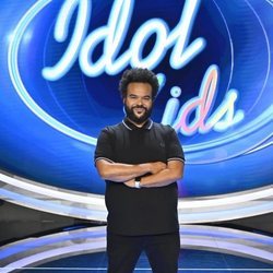 Carlos Jean forma parte del jurado de 'Idol Kids'