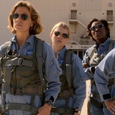 Parte del reparto de 'For All Mankind', serie de Apple TV+