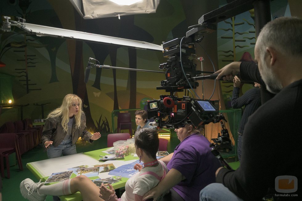 Las protagonistas de 'Vis a vis: El Oasis' rodando una secuencia