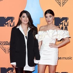 Dulceida y Alba Paul en la alfombra roja de los MTV EMAs 2019