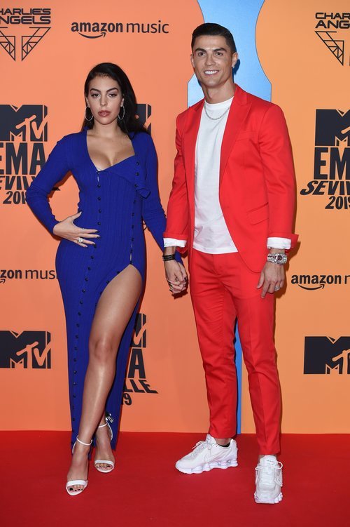 Cristiano Ronaldo y Georgina Rodríguez en la alfombra roja de los MTV EMAs 2019