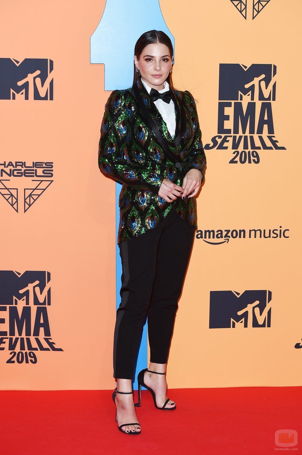La actriz Andrea Duro en la alfombra roja de los MTV EMAs 2019