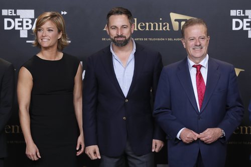Santiago Abascal con María Casado y Manuel Campo Vidal en el 'Debate electoral 4-N'