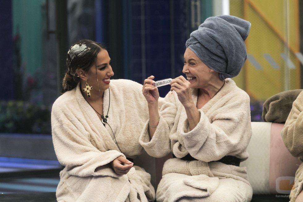 Noemí Salazar y Mila Ximénez, en la Gala 9 de 'GH VIP 7'