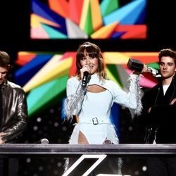 Aitana durante el discurso al ganar en LOS40 Music Awards 2019
