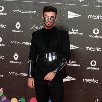 Agoney en la alfombra roja de LOS40 Music Awards 2019