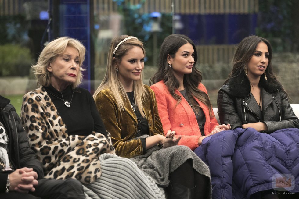 Mila Ximénez, Alba Carrillo, Estela Grande y Noemí Salazar en la Gala 11 de 'GH VIP 7'