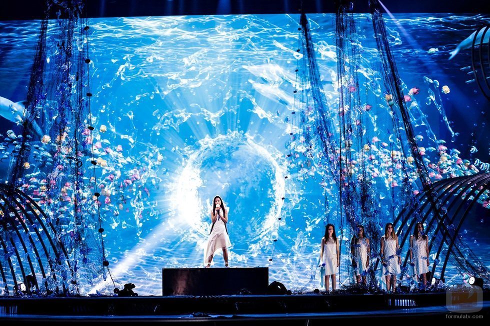 Melani y sus coristas en el primer ensayo de Eurovisión Junior 2019