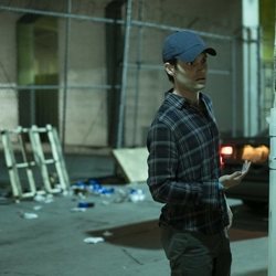 Joe (Penn Badgley) investiga en la segunda temporada de 'You'