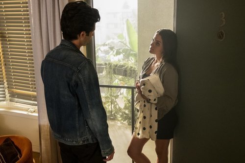 'You' se traslada a Los Ángeles en la segunda temporada