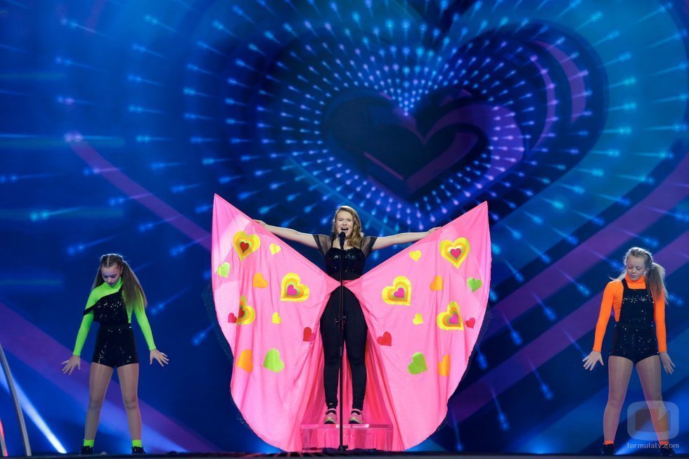 Erin Mai, representante de Gales, en la Gran Final de Eurovisión Junior 2019