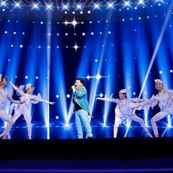 Yerzhan Maksim, representante de Kazajistán, en la Gran Final de Eurovisión Junior 2019