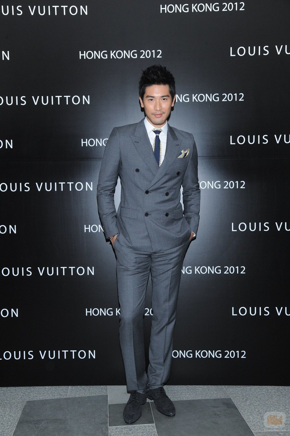 Godfrey Gao en la recepción de Louis Vuitton en Hong Kong