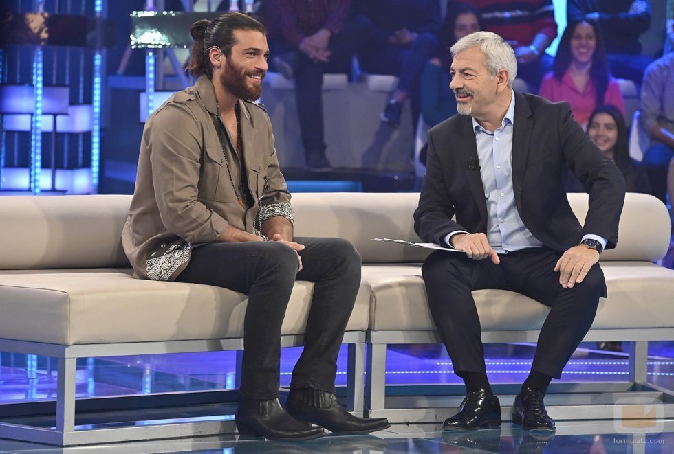 Can Yaman y Carlos Sobera en 'Volverte a ver'