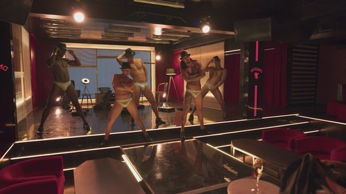 Los strippers de 'Toy Boy' al desnudo en el capítulo 1x10