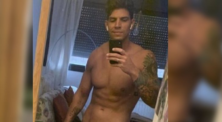 Diego Matamoros posa semidesnudo