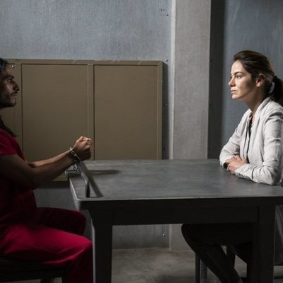 Michelle Monaghan y Mehdi Dehbi en 'Mesías'