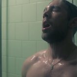 Pol Rubio (Carlos Cuevas) se masturba en la ducha, en 'Merlí: Sapere Aude'