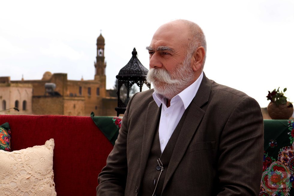 Nasuh Sadoglu (Macit Sonkan) en 'Hercai'