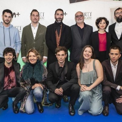 Todo el equipo de 'Merlí: Sapere Aude' en la premiere de Barcelona