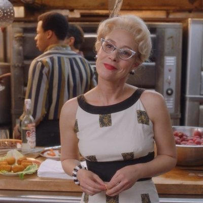 Liza Weil es Carole Keen en la tercera temporada de 'The Marvelous Mrs. Maisel'
