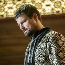 El Príncipe Oleg (Danila Kozlovsky) en la sexta temporada de 'Vikings'