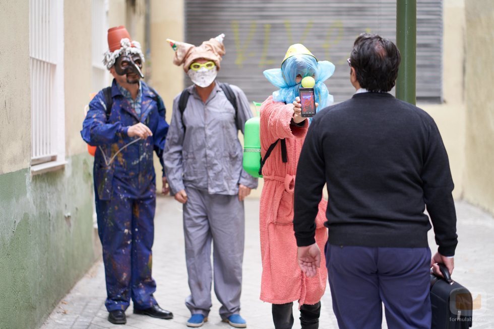 Antonio Recio, Fermín y Coque, vestidos de "Los Payasos Justicieros", en el 11x12 de 'La que se avecina'